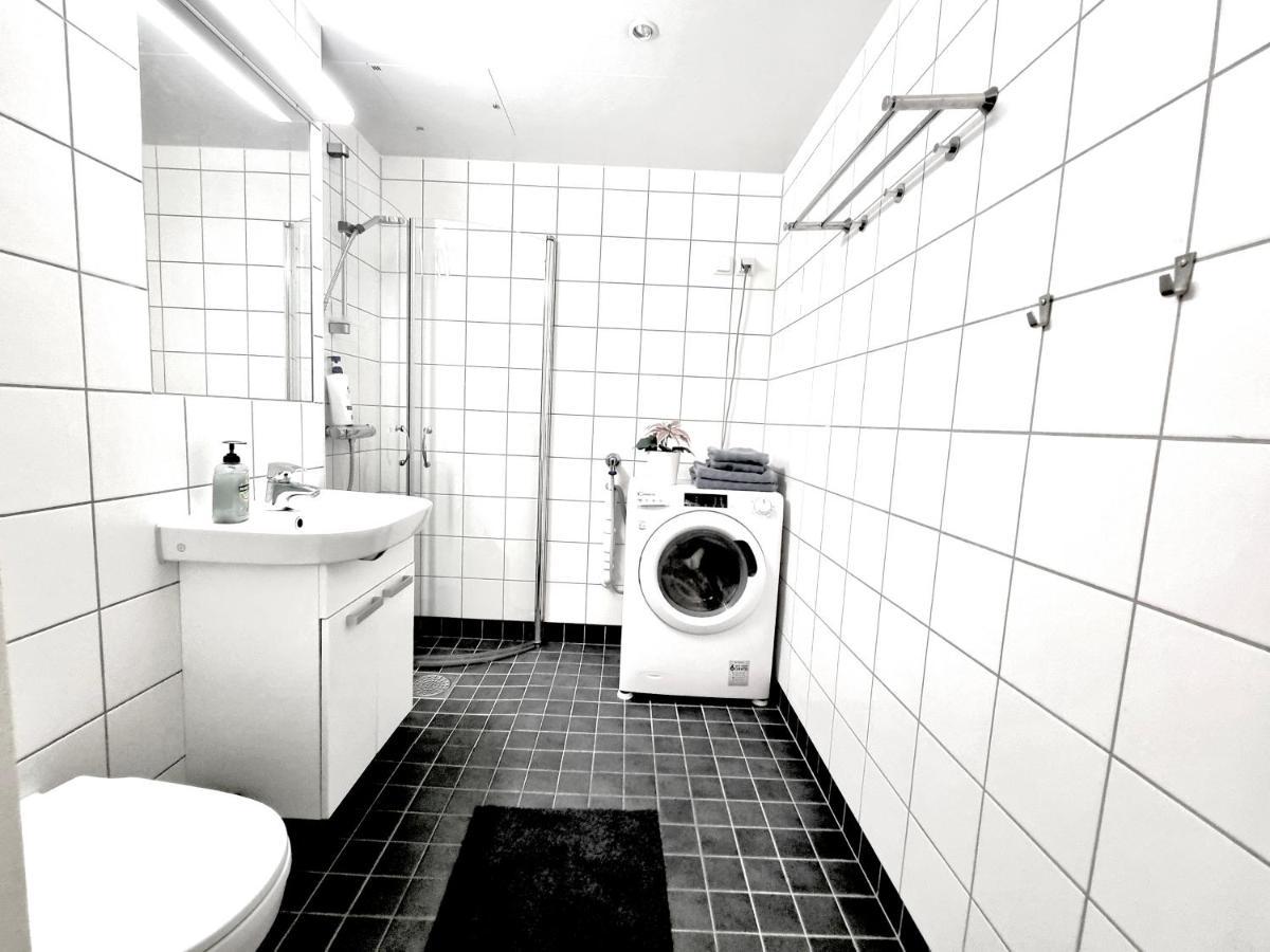 Demims Apartments - Lillestrøm Centre - 12mins from Oslo Airport Extérieur photo